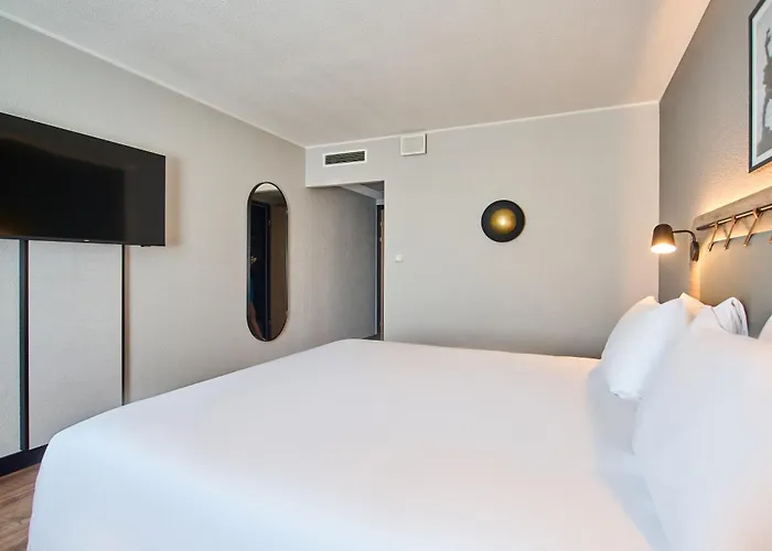 Campanile Prime Old Town Hotel 3*