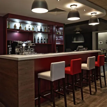 Ξενοδοχείο Campanile Prime Old Town 3*