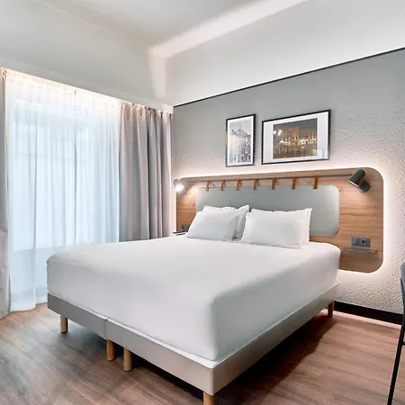 호텔 Campanile Prime Old Town