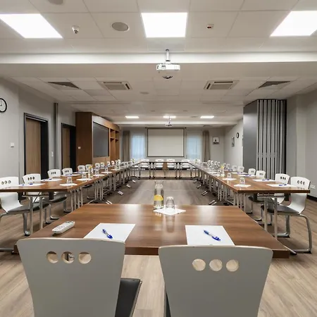 Ξενοδοχείο Campanile Prime Old Town 3*