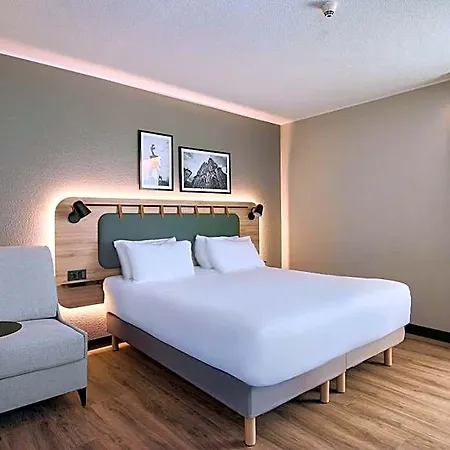 Hotel Campanile Prime Old Town