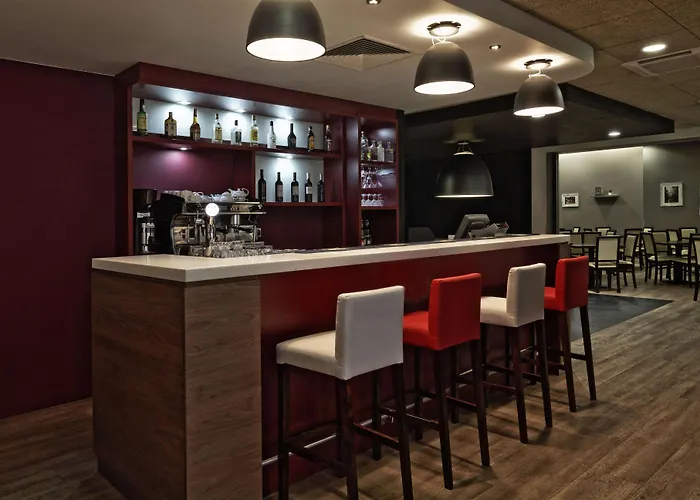 Hotel Campanile Prime Old Town 3*