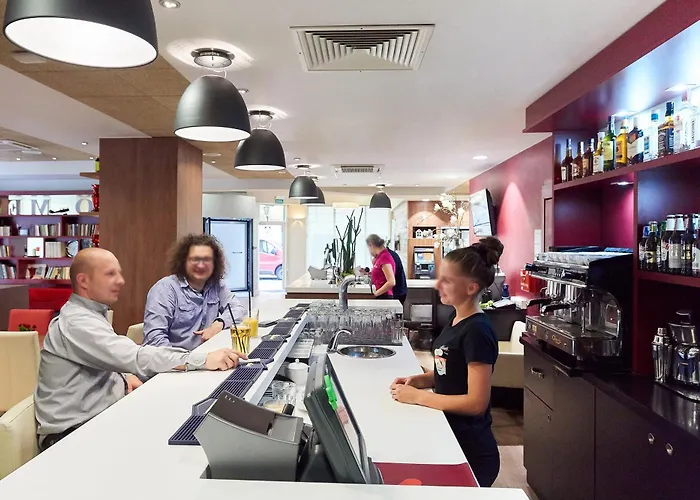 Campanile / 3* Kraków